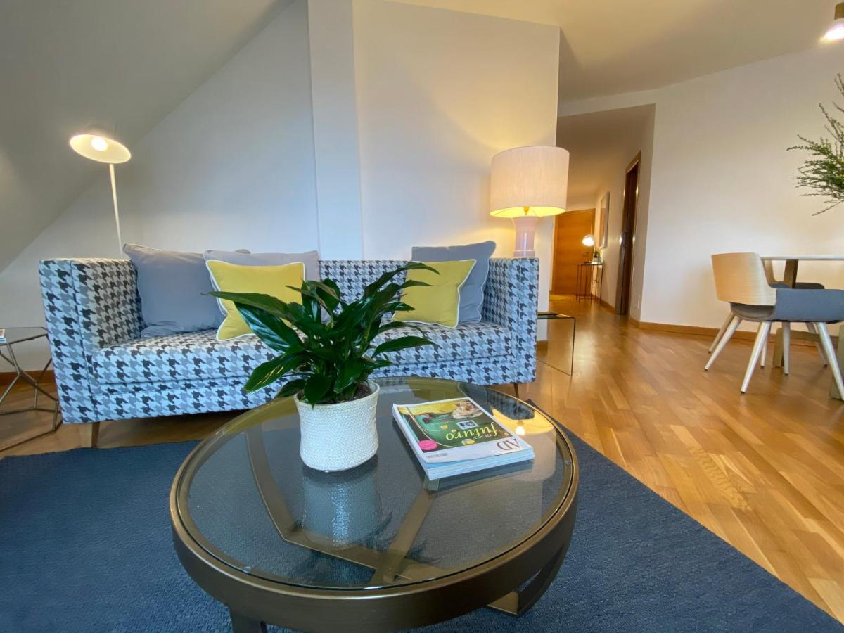 Apartamento Boutique Con Terraza Y Vistas Al Mar. Porto Vilanova Вилануева де Ароса Екстериор снимка