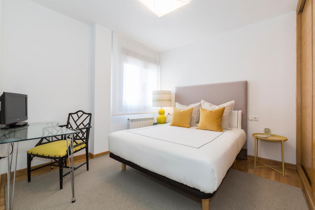 Apartamento Boutique Con Terraza Y Vistas Al Mar. Porto Vilanova Вилануева де Ароса Екстериор снимка