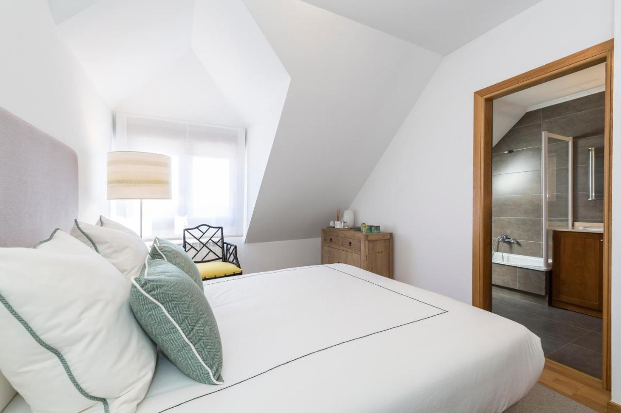 Apartamento Boutique Con Terraza Y Vistas Al Mar. Porto Vilanova Вилануева де Ароса Екстериор снимка