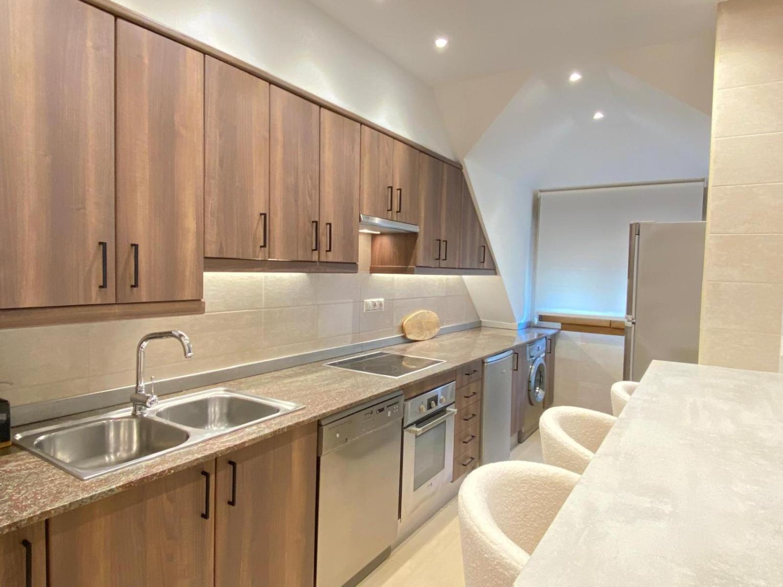 Apartamento Boutique Con Terraza Y Vistas Al Mar. Porto Vilanova Вилануева де Ароса Екстериор снимка