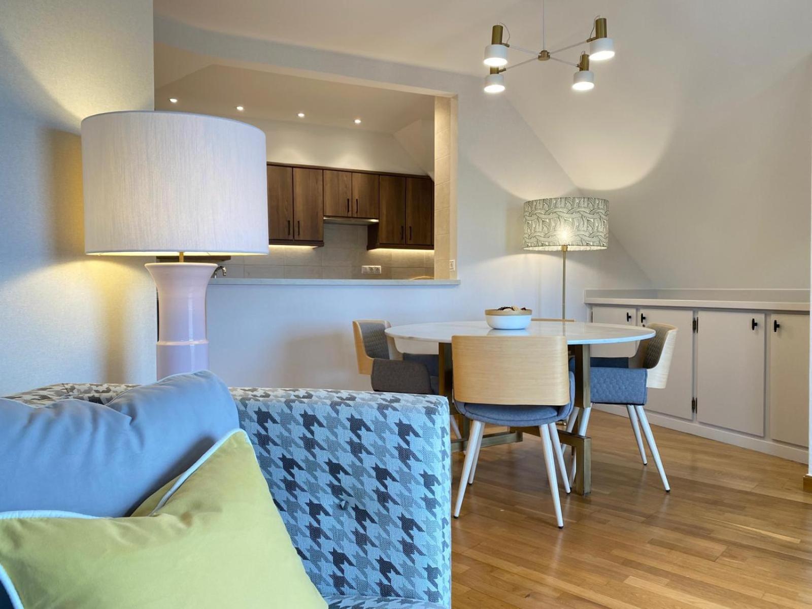Apartamento Boutique Con Terraza Y Vistas Al Mar. Porto Vilanova Вилануева де Ароса Екстериор снимка